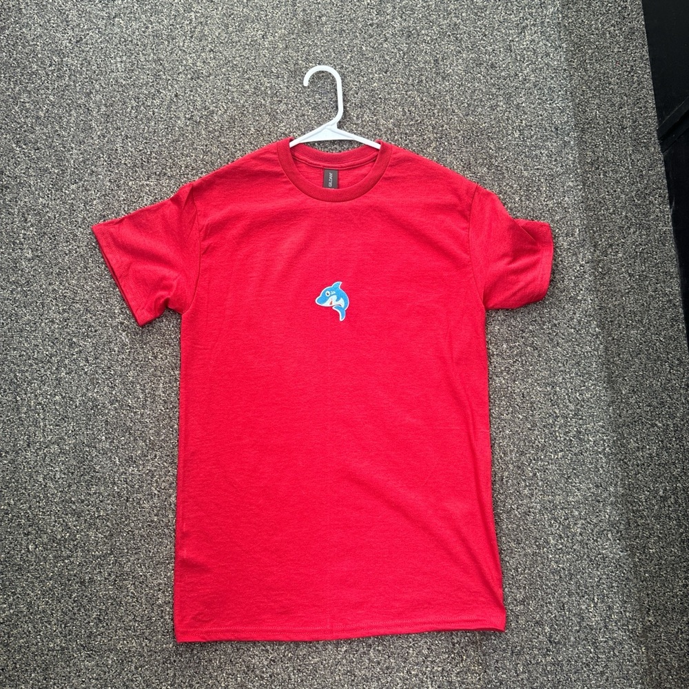 Red shark cotton t-shirt (small)